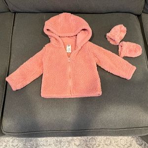 Carter’s Baby Hooded Sherpa Zip-Up with mittens size 6-9M